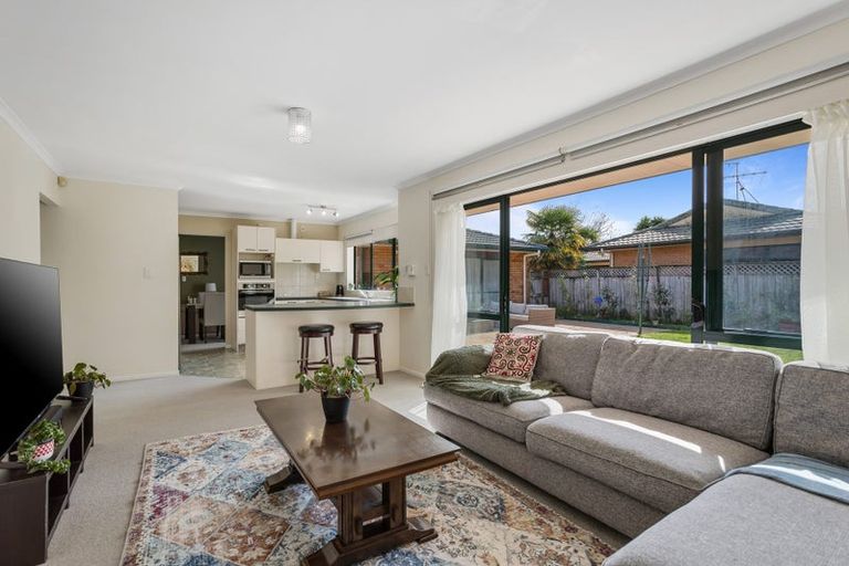 Photo of property in 9 Cottesmore Place, Huntington Park, Auckland, 2013