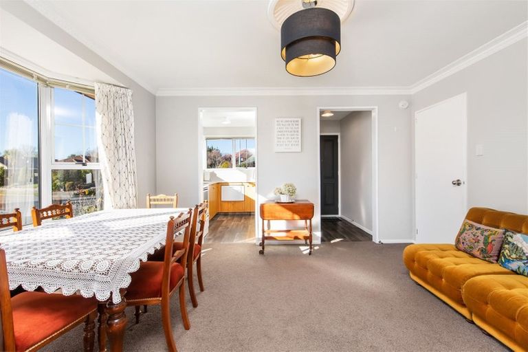 Photo of property in 5a Westgrove Avenue, Avonhead, Christchurch, 8042
