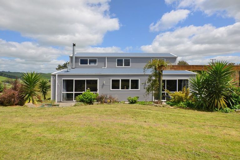 Photo of property in 215 Valley View Road, Otaika, Whangarei, 0170