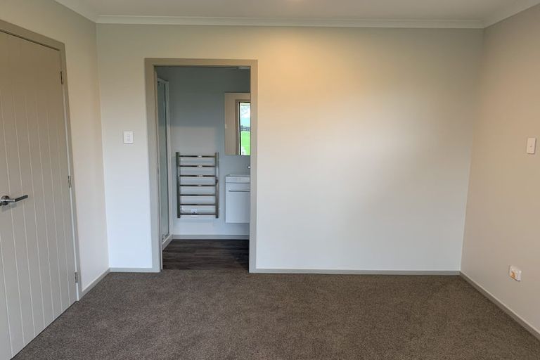 Photo of property in 31a Pearce Street, Halcombe, 4779