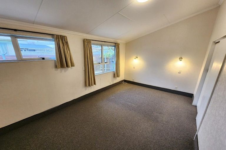 Photo of property in 34 Kelvin Grove Road, Kelvin Grove, Palmerston North, 4414