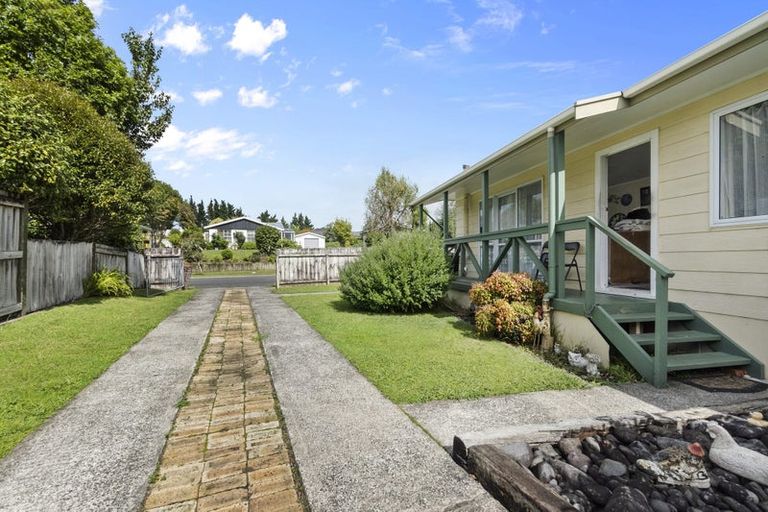 Photo of property in 92 Amanda Avenue, Dinsdale, Hamilton, 3204