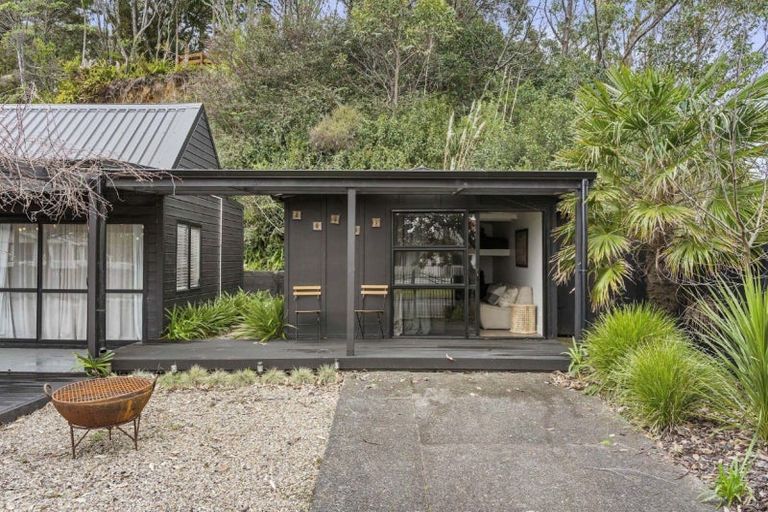 Photo of property in 101 Hilton Drive, Whangamata, 3620