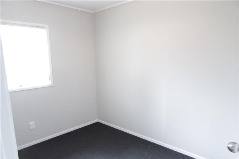 Photo of property in 72 Parrs Cross Road, Henderson, Auckland, 0612