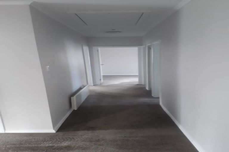 Photo of property in 19 Henry Street, Ebdentown, Upper Hutt, 5018