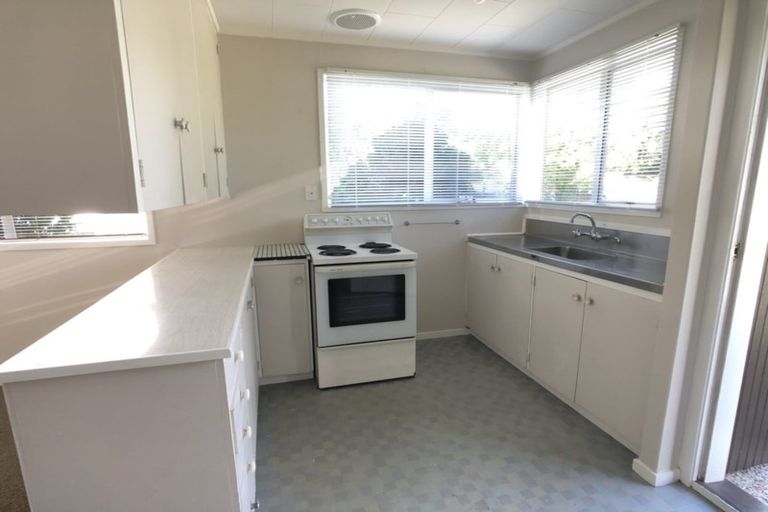 Photo of property in 20a Lidcombe Place, Avondale, Auckland, 1026