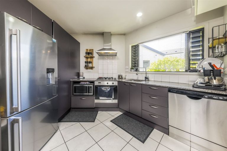 Photo of property in 10/18 Alicante Avenue, Hillpark, Auckland, 2102