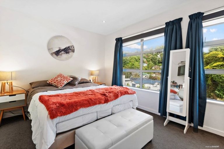 Photo of property in 14c Crieff Street, Northland, Wellington, 6012