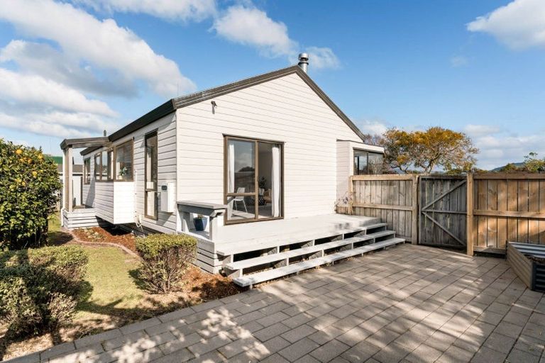 Photo of property in 13 Kane Road, Papamoa Beach, Papamoa, 3118