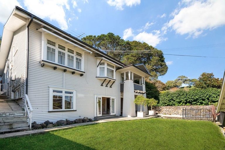Photo of property in 18 Charlton Avenue, Mount Eden, Auckland, 1024