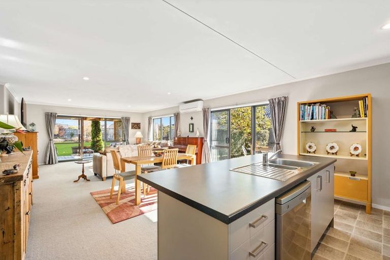 Photo of property in 38 Willowside Place, Amberley, 7410