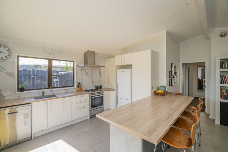 Photo of property in 11a Sarah Avenue, Whitianga, 3510