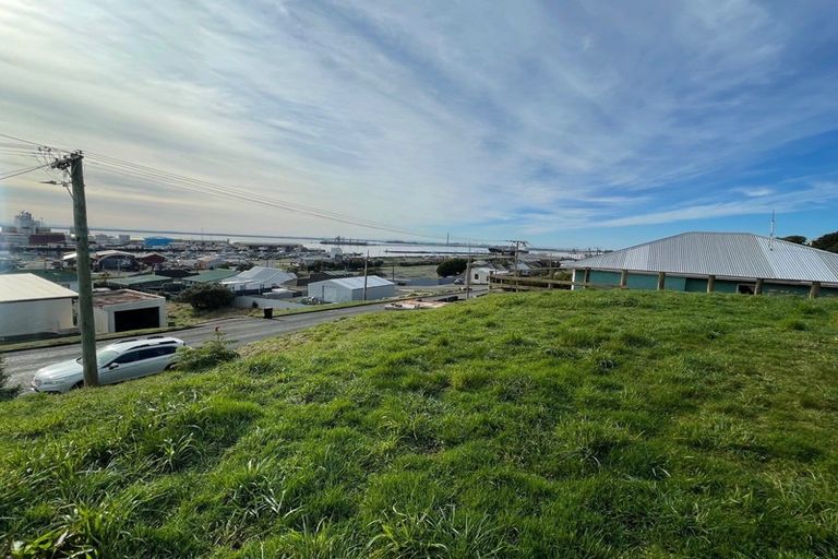 Photo of property in 230 Barrow Street, Bluff, 9814