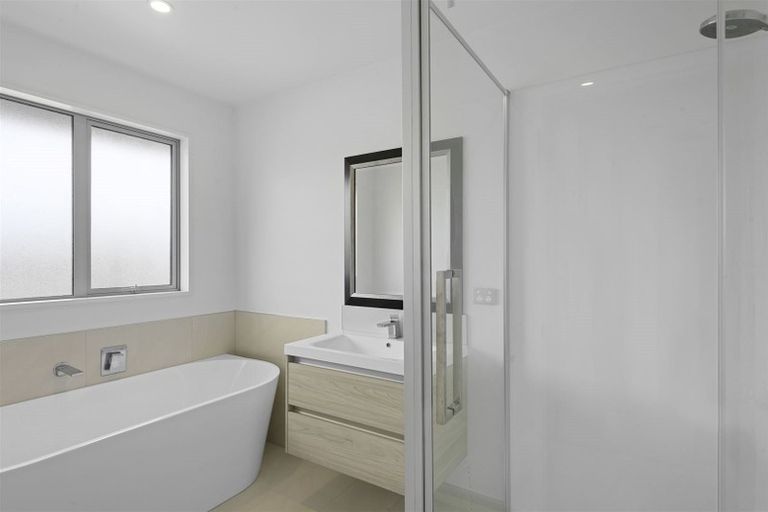 Photo of property in 7 Weruweru Street, Marshland, Christchurch, 8083