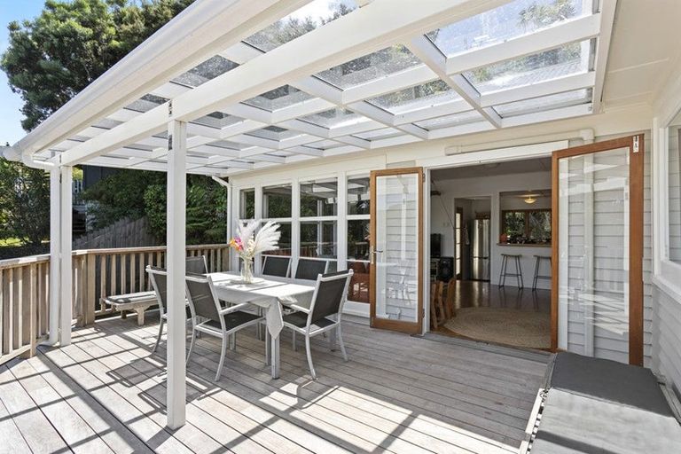 Photo of property in 2b Foster Avenue, Huia, Auckland, 0604