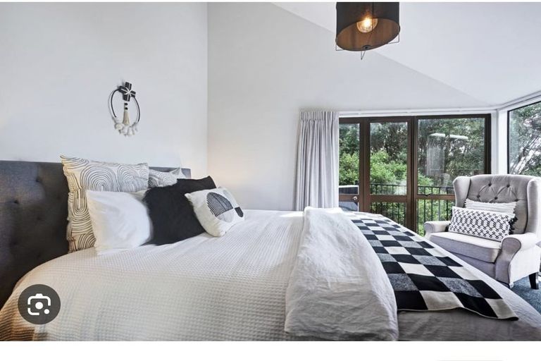 Photo of property in 50 Ferry Street, Seatoun, Wellington, 6022