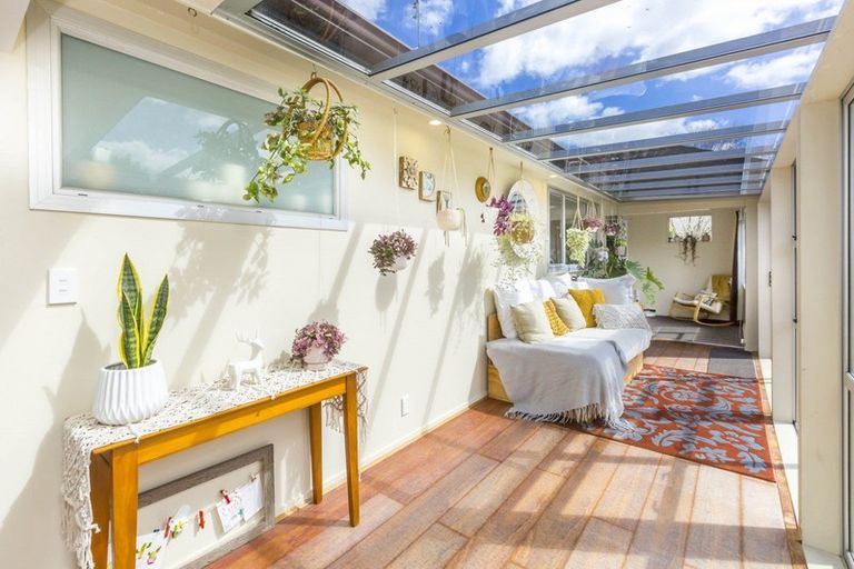 Photo of property in 3 Prouse Grove, Silverstream, Upper Hutt, 5019