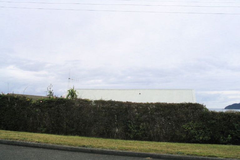 Photo of property in 22 Berghan Road, Coopers Beach, 0420