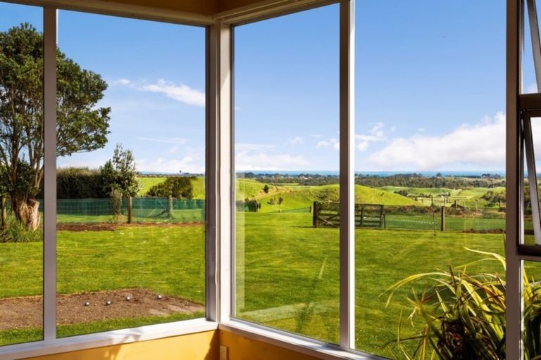 Photo of property in 804 Egmont Road, Hillsborough, New Plymouth, 4372