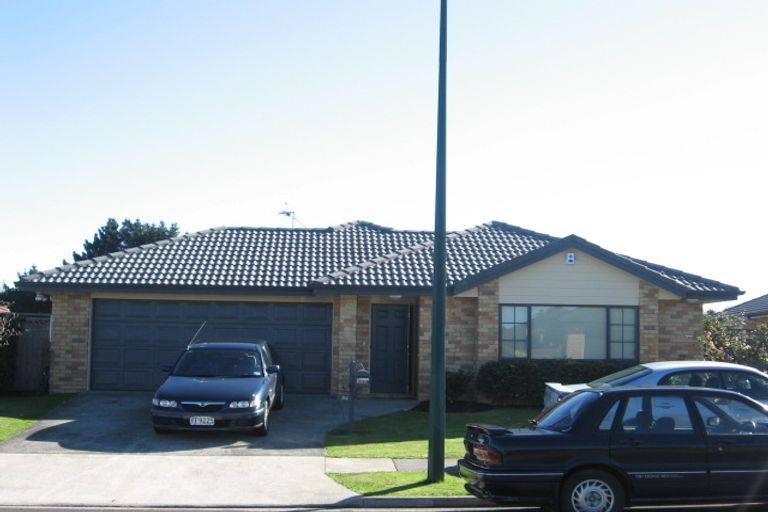 Photo of property in 34 Sandwick Drive, Weymouth, Auckland, 2103