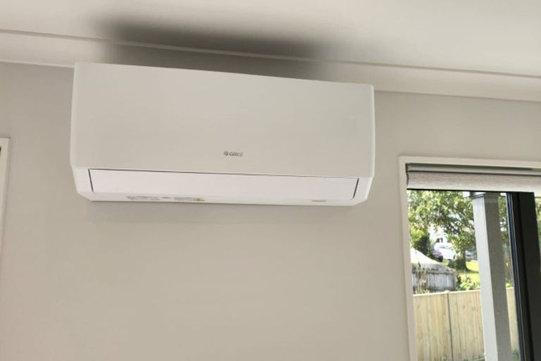 Photo of property in 38 Cirrus Way, Ranui, Auckland, 0612