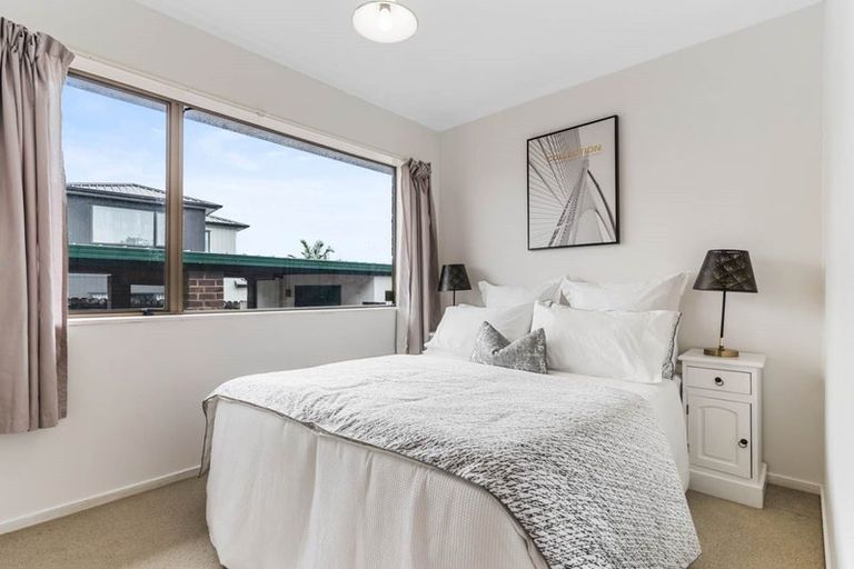 Photo of property in 46 Hutchinsons Road, Bucklands Beach, Auckland, 2014