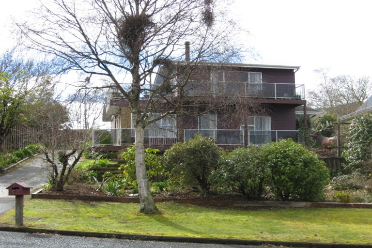 Photo of property in 53 Marina Terrace, Kinloch, Taupo, 3377