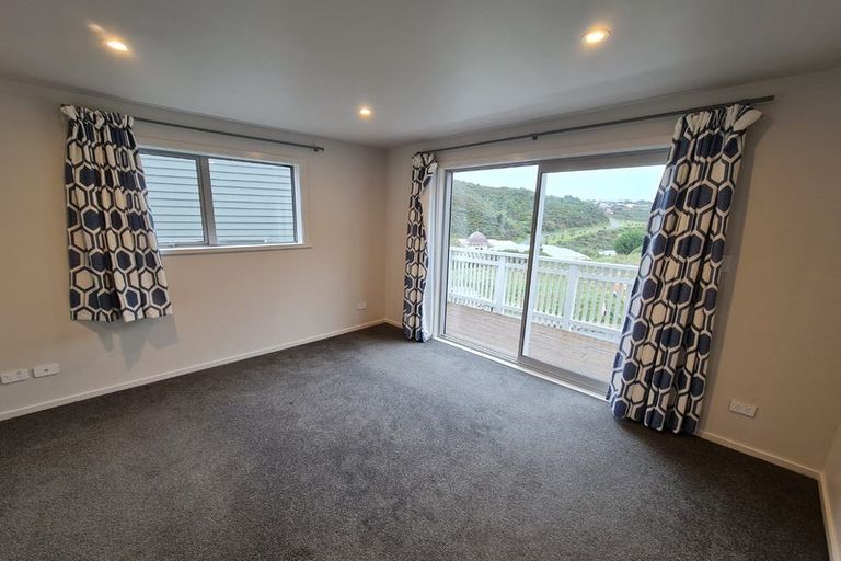 Photo of property in 18a Rarangi Way, Owhiro Bay, Wellington, 6023