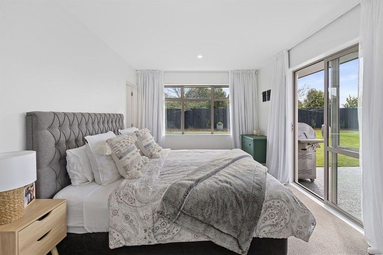 Photo of property in 3 Constance Place, Aidanfield, Christchurch, 8025