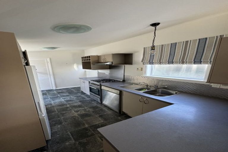 Photo of property in 17 Fernhill Terrace, Wadestown, Wellington, 6012