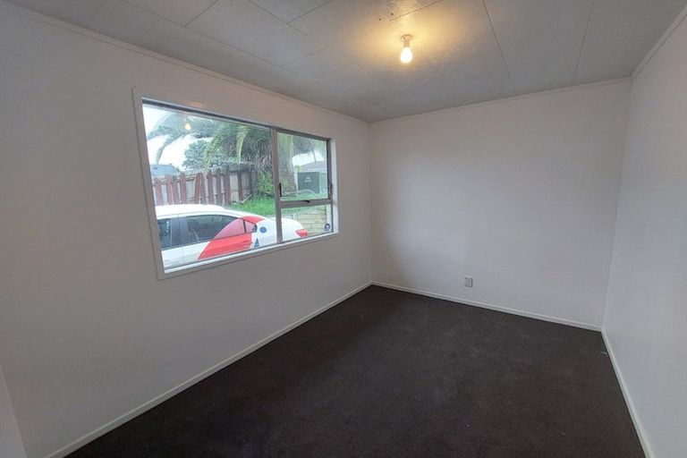 Photo of property in 60 Alabaster Drive, Papatoetoe, Auckland, 2025