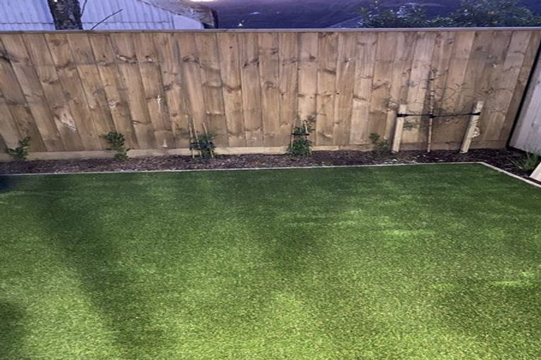 Photo of property in 6/7 Milne Crescent, Taita, Lower Hutt, 5011