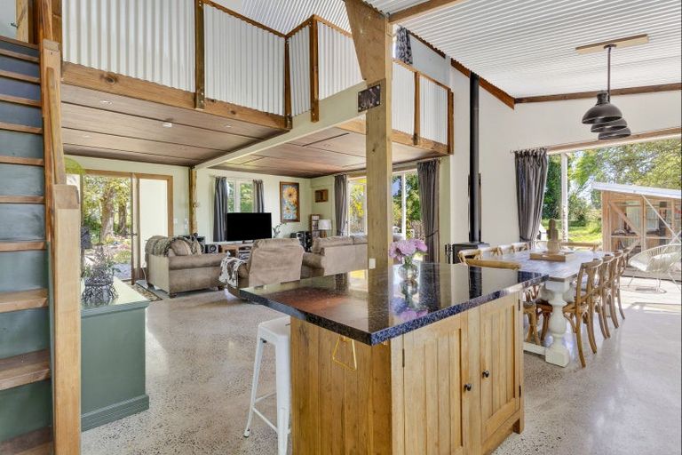 Photo of property in 949 Maungatautari Road, Maungatautari, Cambridge, 3494