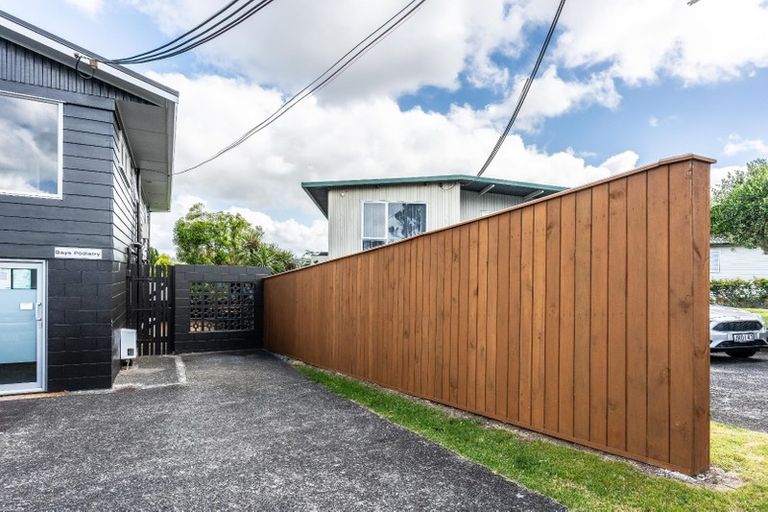 Photo of property in 2 Sunrise Avenue, Mairangi Bay, Auckland, 0630
