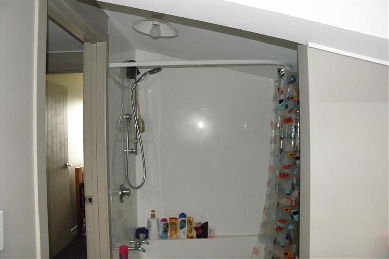 Photo of property in 12 Douglas Street, Grasmere, Invercargill, 9810