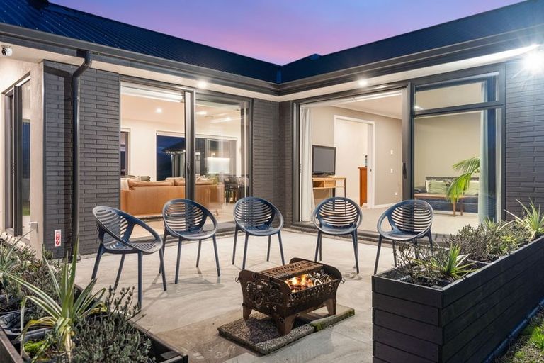 Photo of property in 24c Gawler Street, Te Horo Beach, Otaki, 5581