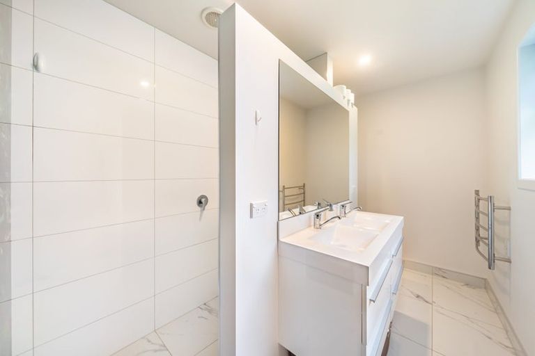 Photo of property in 15 Pacific View, Whitby, Porirua, 5024