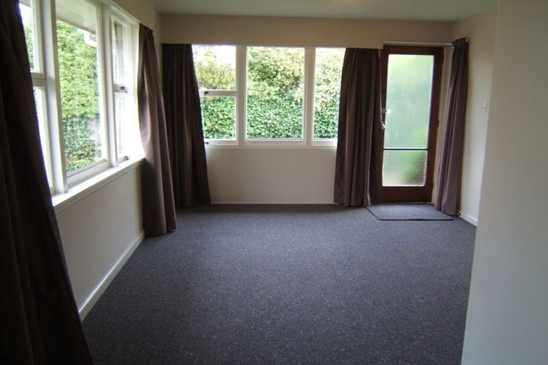 Photo of property in 2/26 Edgeware Road, St Albans, Christchurch, 8014