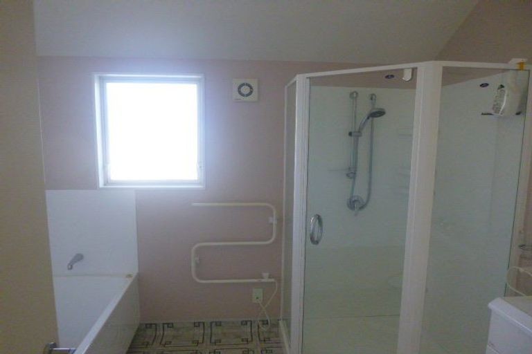 Photo of property in 179 The Parade, Island Bay, Wellington, 6023