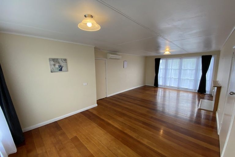 Photo of property in 29 Douglas Crescent, Fairfield, Hamilton, 3214