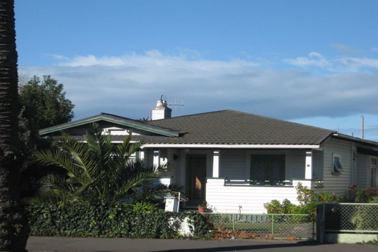 Photo of property in 18 Kennedy Road, Napier South, Napier, 4110