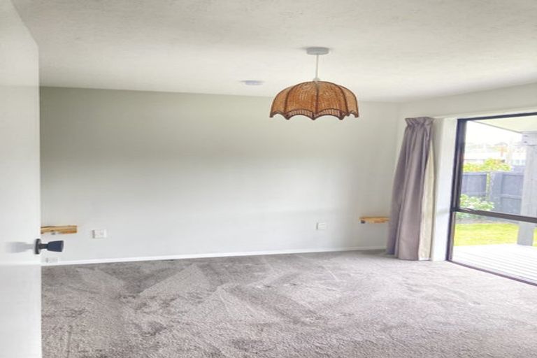 Photo of property in 2/25 Sandra Street, South New Brighton, Christchurch, 8062