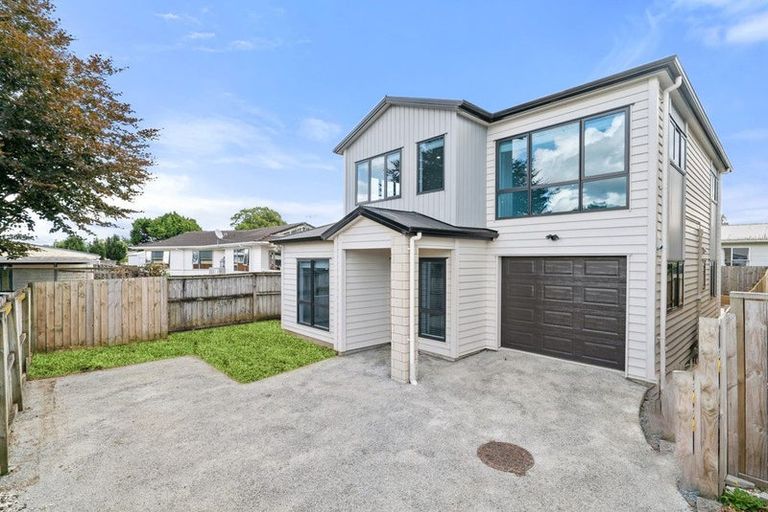Photo of property in 37d Sheehan Avenue, Papakura, 2110