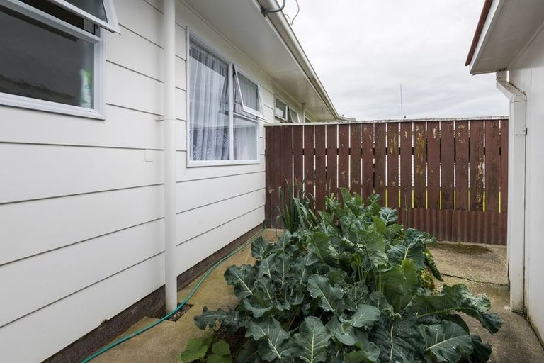 Photo of property in 24 Monrad Street, Highbury, Palmerston North, 4412