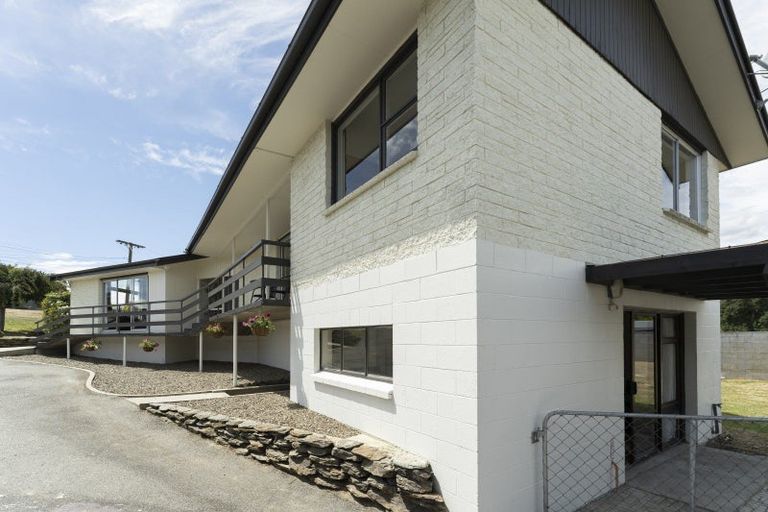 Photo of property in 68 Royal Terrace, Alexandra, 9320