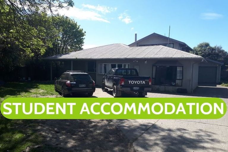 Photo of property in 176 Withells Road, Avonhead, Christchurch, 8042