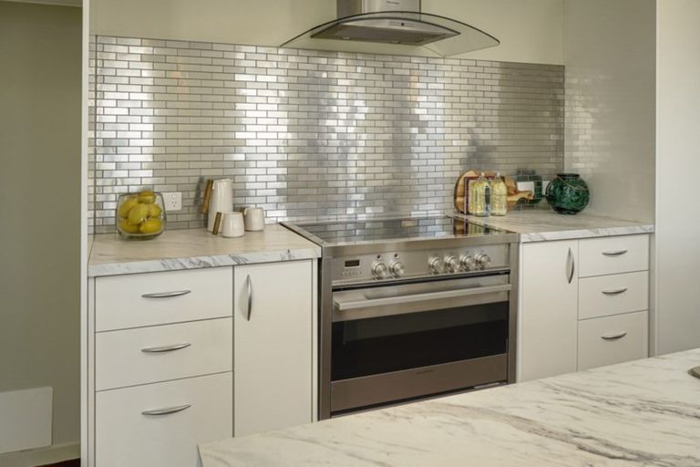 Photo of property in 2 Denton Street, Amberley, 7410