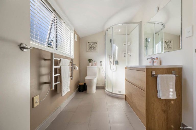 Photo of property in 2/6 Angelo Avenue, Howick, Auckland, 2014