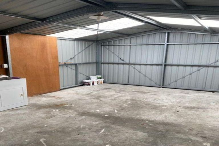 Photo of property in 214 Puriri Street, Castlecliff, Whanganui, 4501