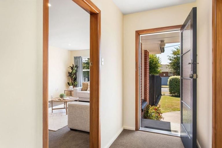 Photo of property in 199 Grahams Road, Burnside, Christchurch, 8053